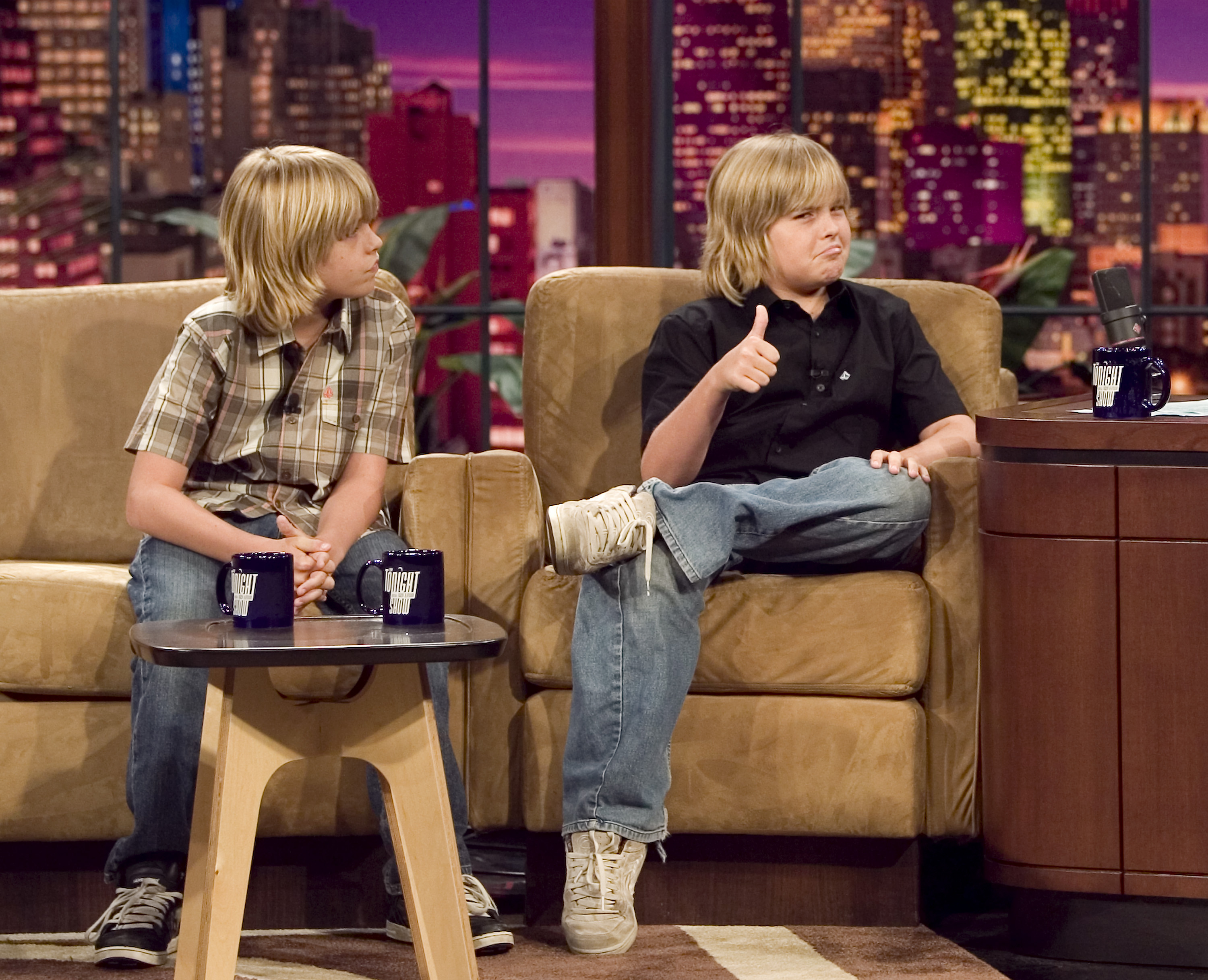 Cole and Dylan Sprouse on "The Tonight Show with Jay Leno" on September 25, 2006. | Source: Getty Images