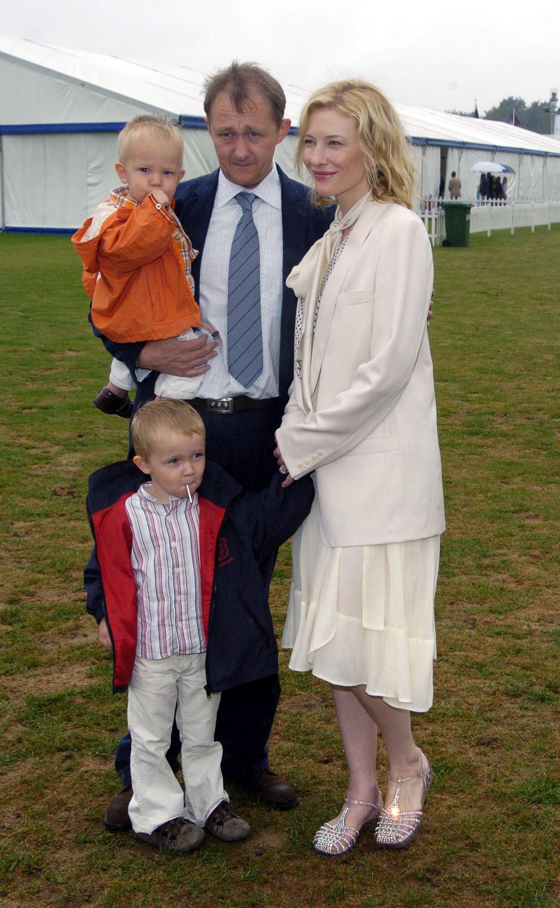 Cate Blanchett, her husband Andrew Upton, and two of her three sons, Roman and Dashiell, at Cartier Polo Day on July 24, 2005. | Source: Getty Images