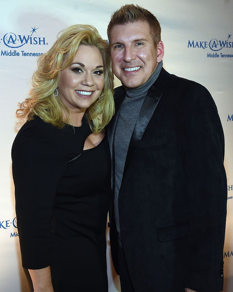 Julie Chrisley and Todd Chrisley at the 2016 Make-A-Wish Stars For Wishes at the Gaylord Opryland Hotel on January 16, 2016 in Nashville, Tennessee | Photo: Getty Images