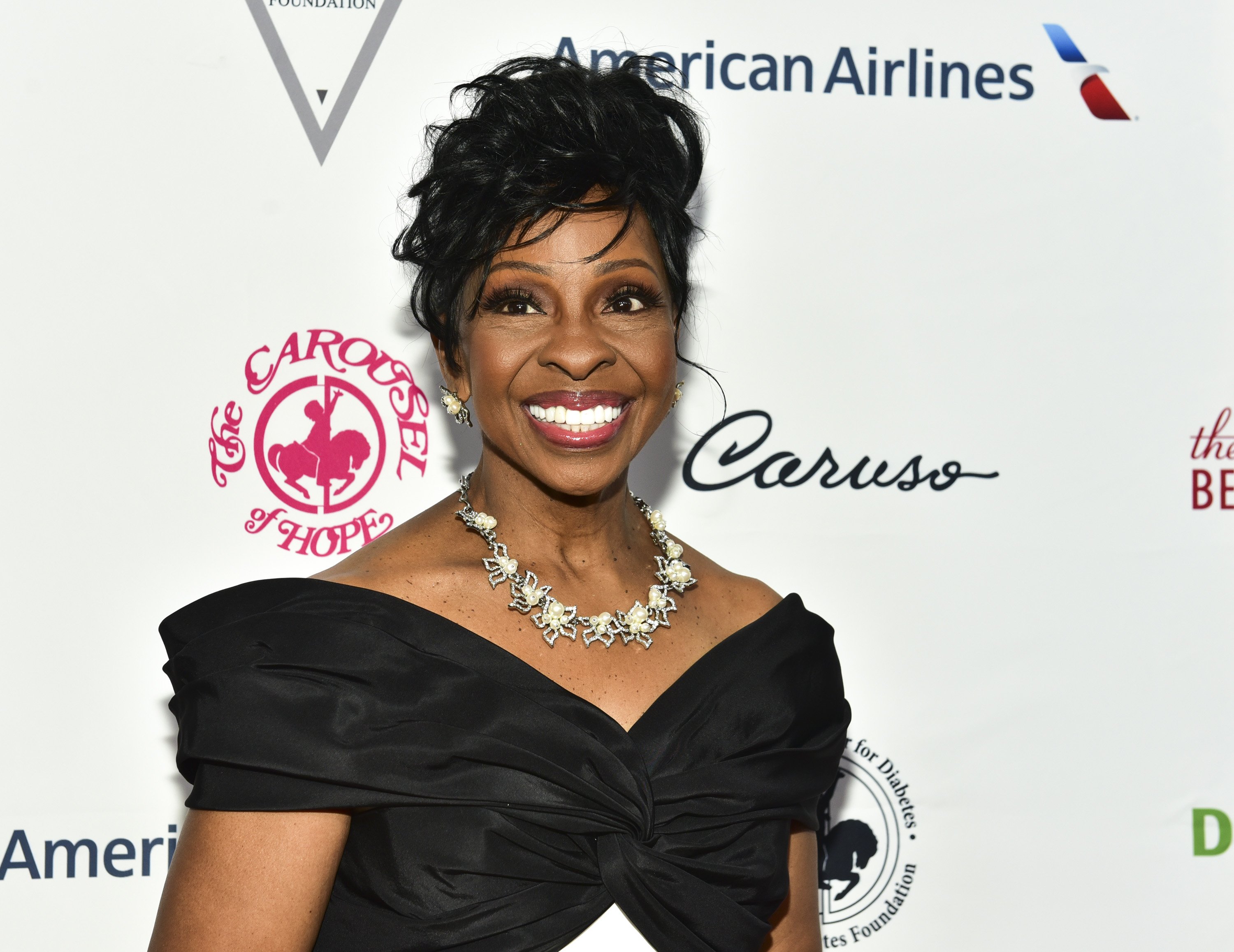 Gladys Knight Sings Backup Vocals for Her Much Younger Husband William