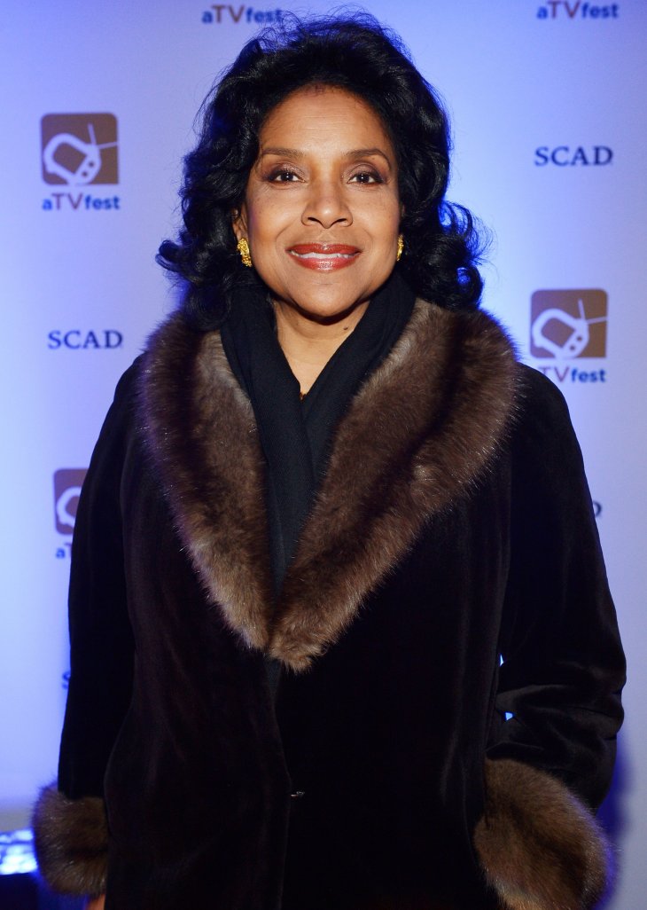 Phylicia Rashad wearing a beautiful, lovely and furry coat | Photo:Getty Images