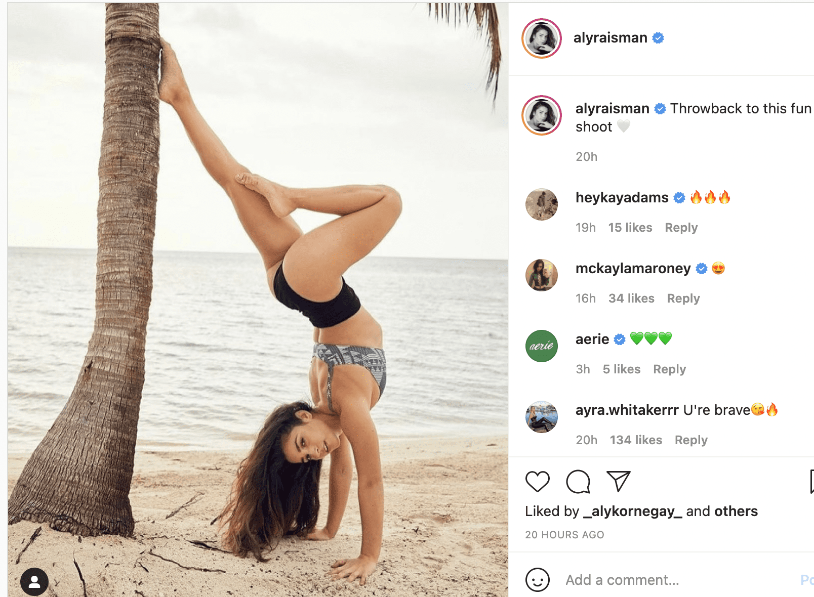 Photo of Aly Raisman doing a handstand. | Photo: instagram.com/alyraisman