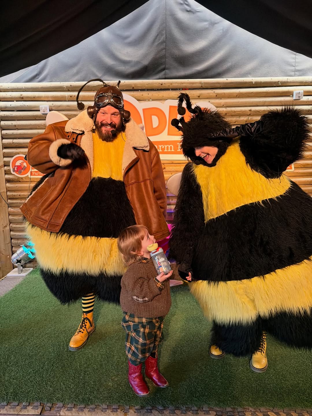 A photo from Kelly Osbourne's post, dated 3 April 2026. | Source: Instagram/kellyosbourne