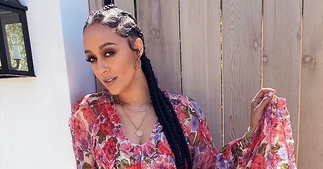  instagram.com/tiamowry