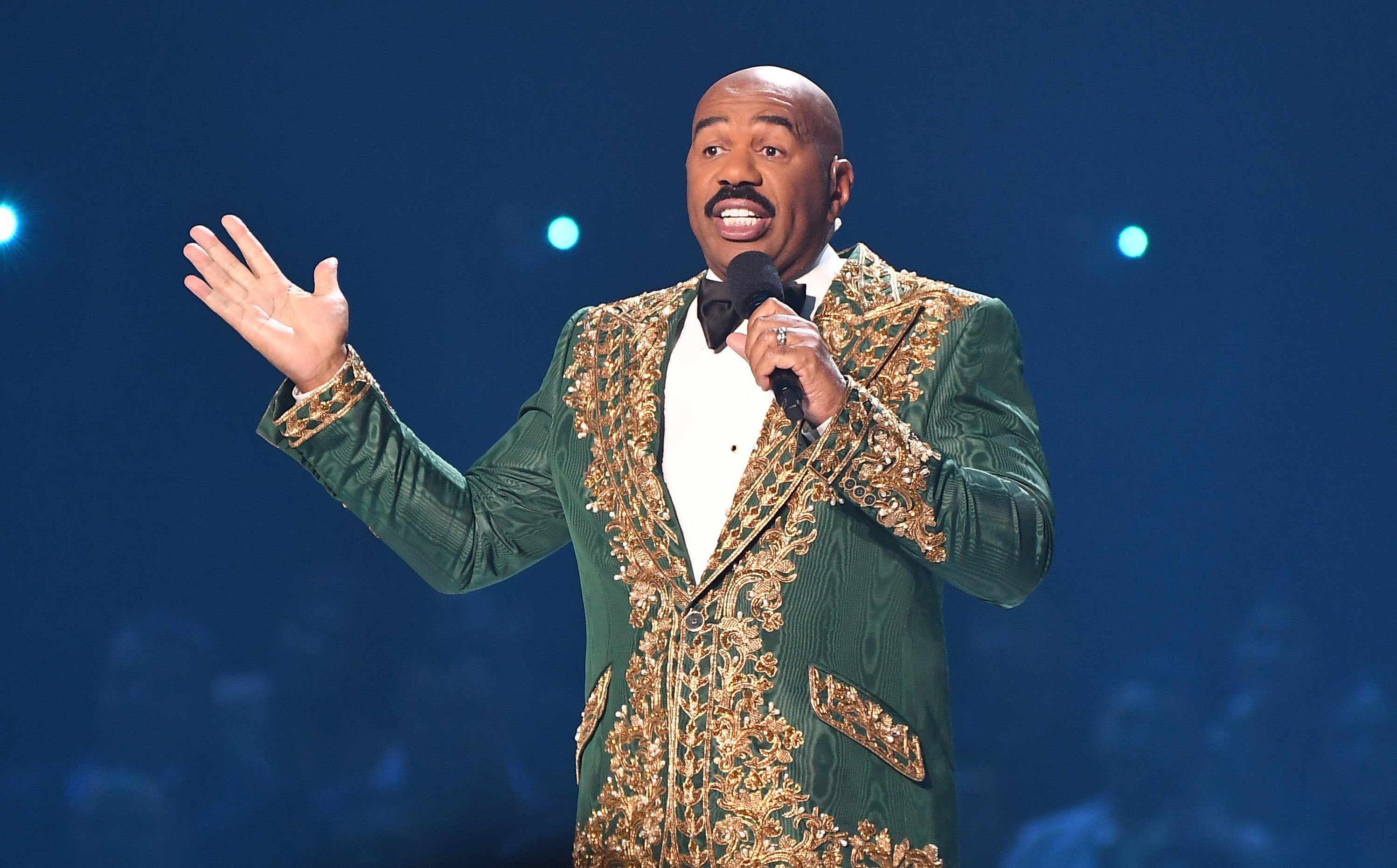 Steve Harvey speaking at the 2019 Miss Universe Pageant at Tyler Perry Studios on December 08, 2019 in Atlanta, Georgia.|Source: Getty Images