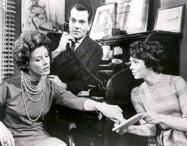 Ann Flood, Robert Mandan and Sarah Hardy in "From these Roots" in 1961. | Wikimedia Commons.