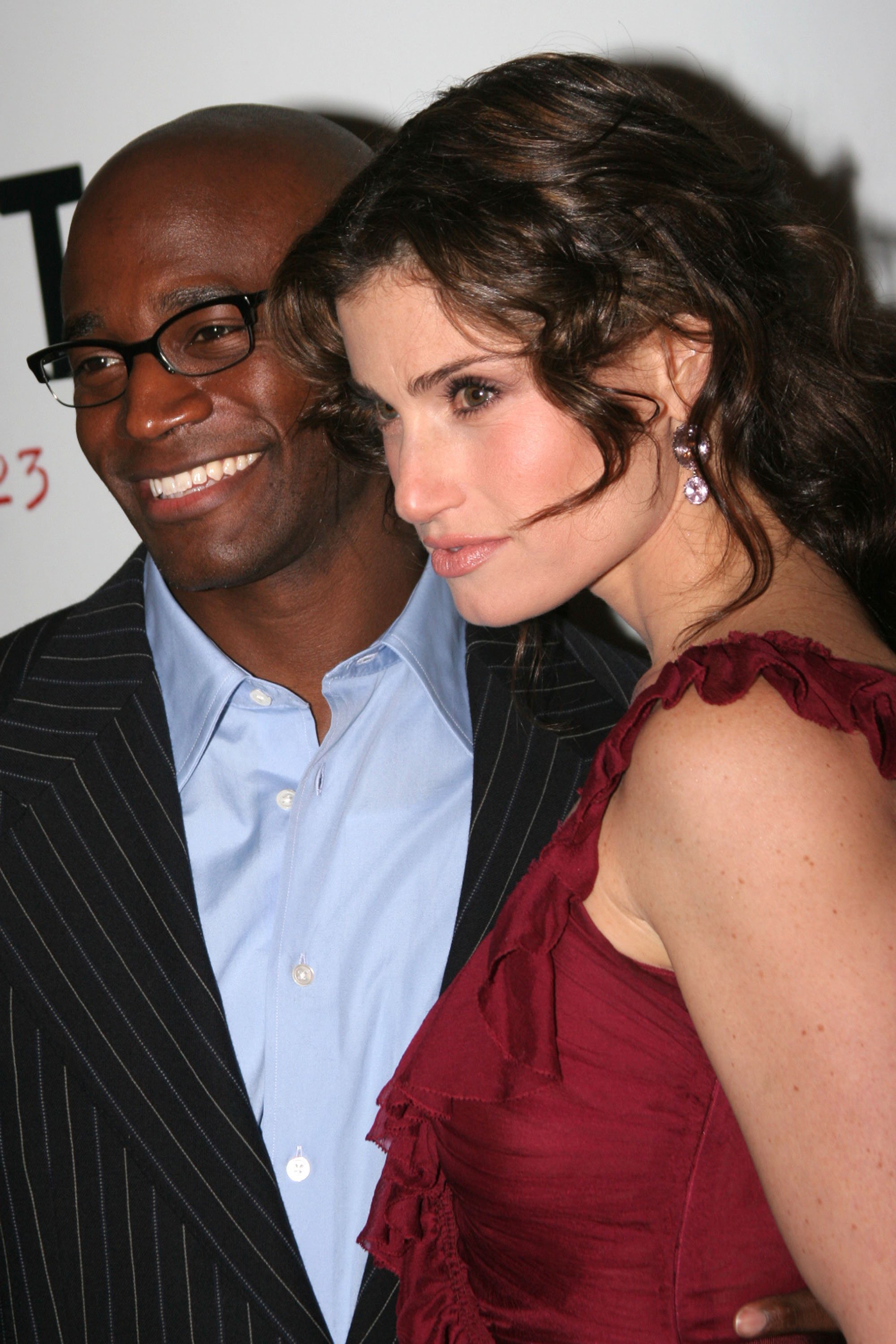 Taye Diggs and Idina Menzel pose during ''Rent'' New York City Premiere in New York City | Source: Getty Images