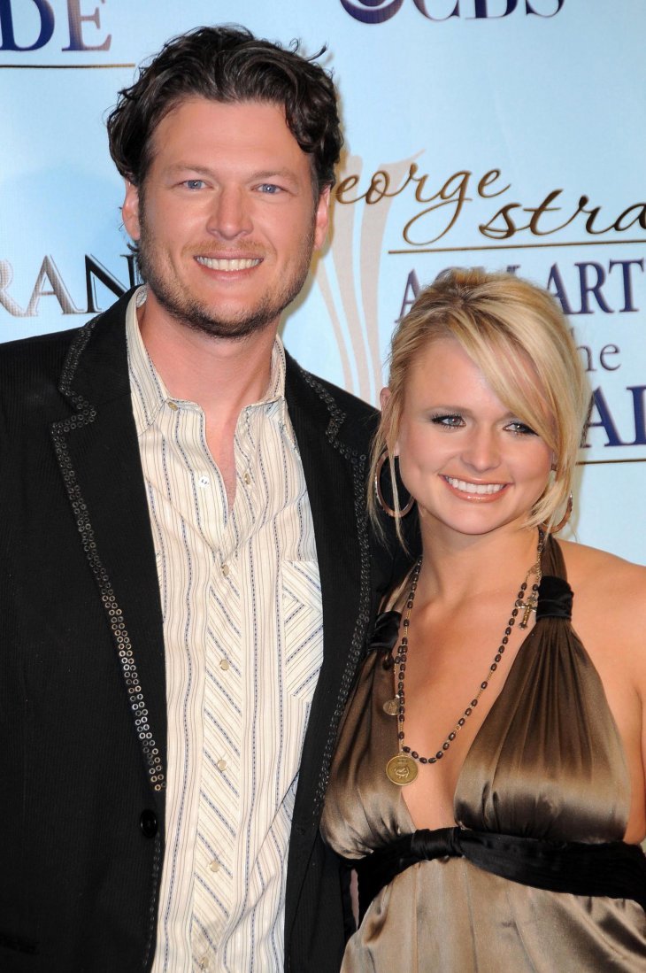Blake Shelton and Miranda Lambert in the press room at the Academy of Country Music Awards' Artist of the Decade on April 6, 2009 at MGM Grand, Las Vegas | Source: Getty Images