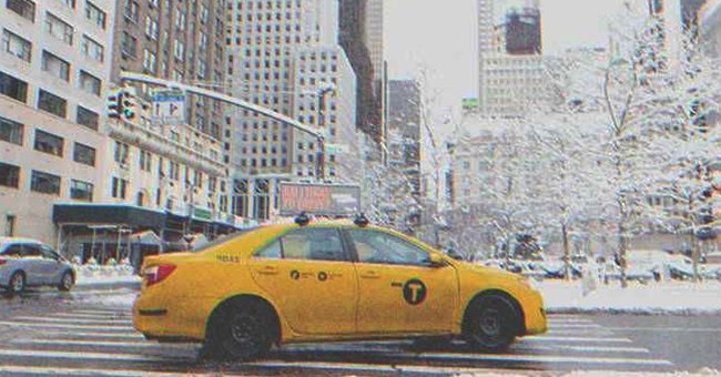 Taxi en la ciudad. | Foto: Shutterstock