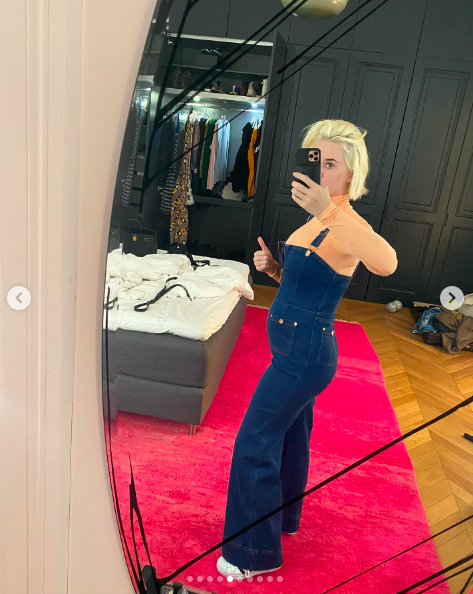 Katy Perry posing for a picture, posted on May 13, 2024 | Source: Instagram/katyperry