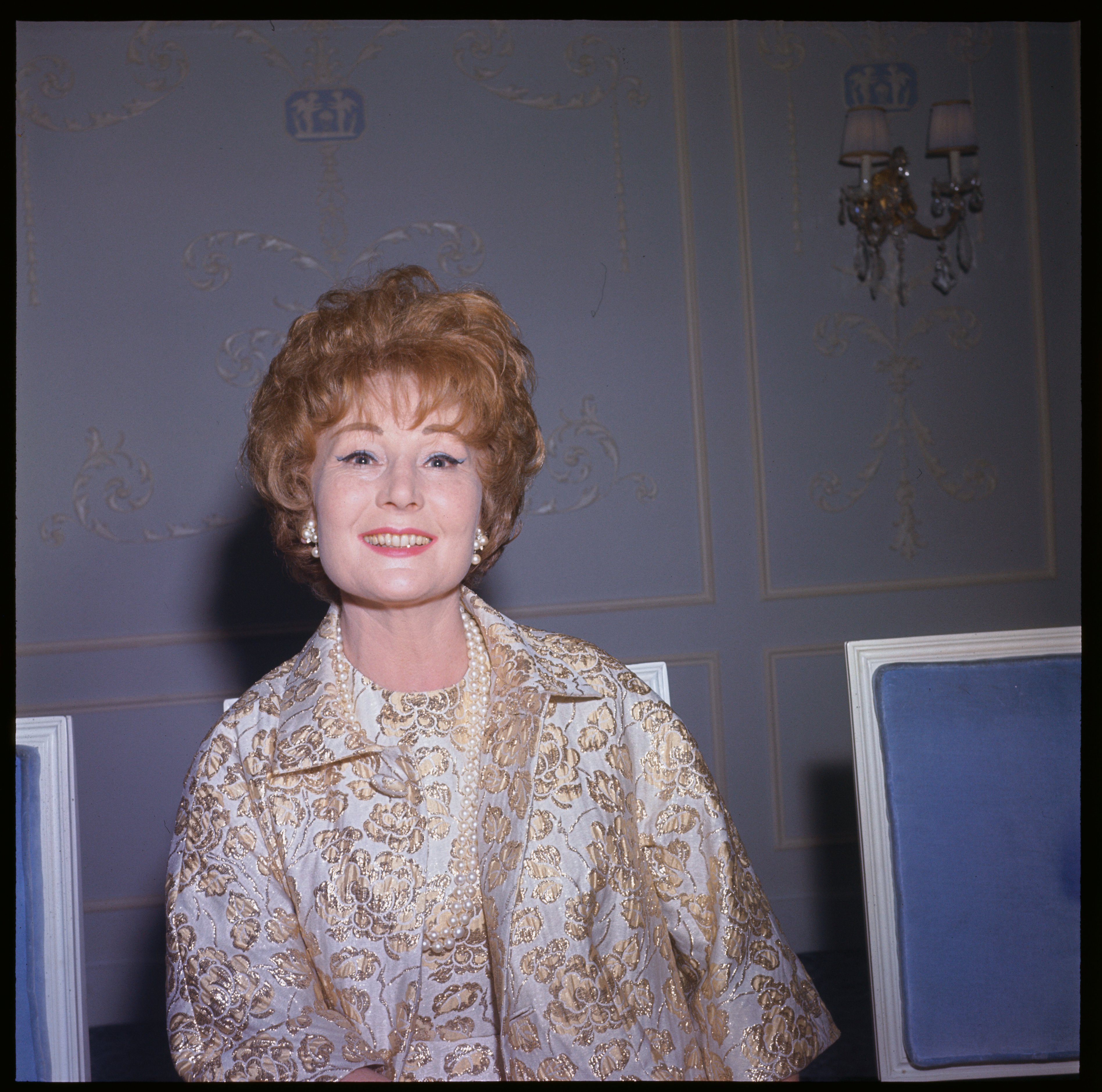 Magda Gabor attends a reception at the Voisin Restaurant, New York City on June 10, 1963. | Photo: Getty Images