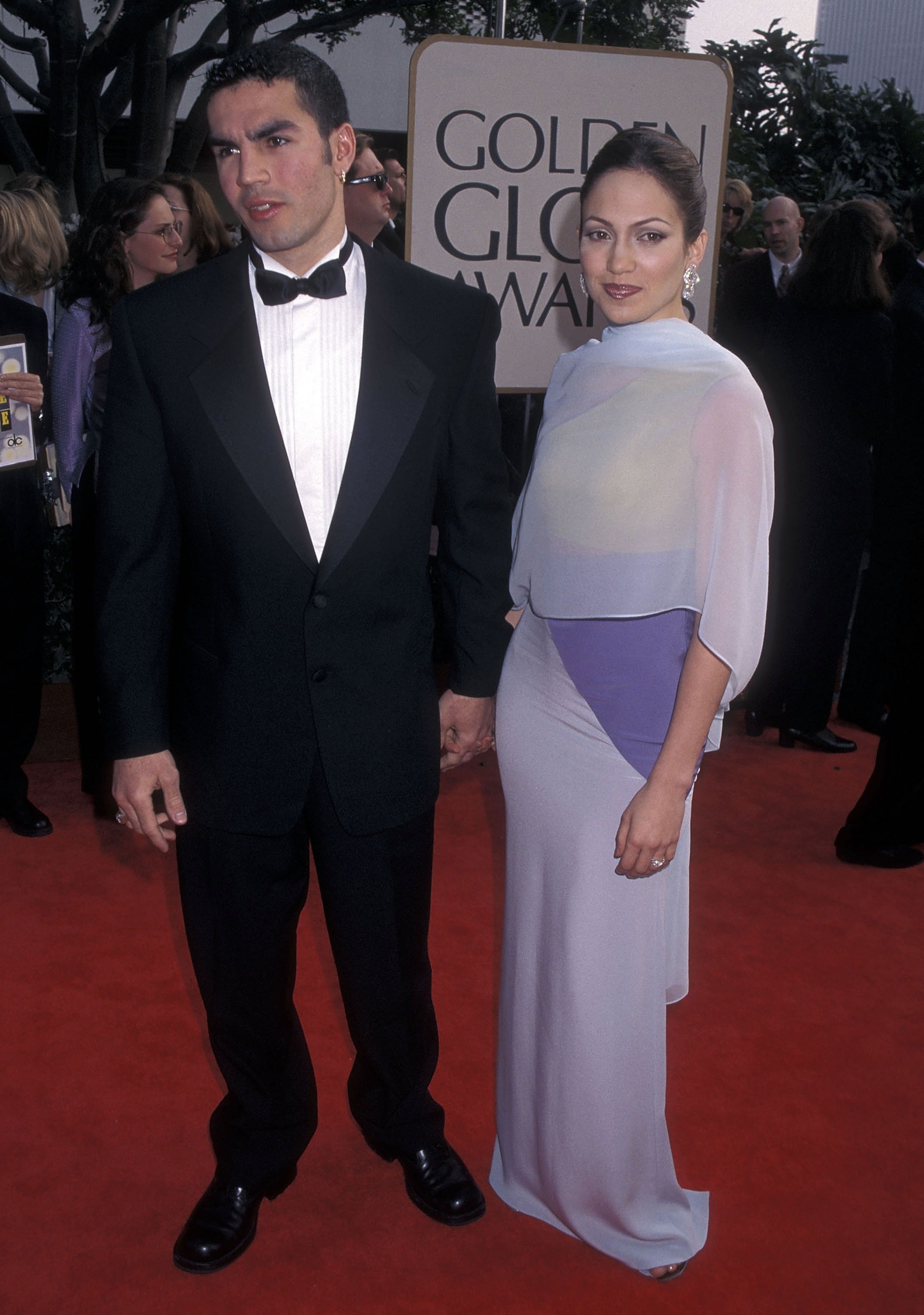 Jennifer Lopez and Ojani Noa attending the 55th Annual Golden Globe Awards on January 18, 1998 at Beverly Hilton Hotel in Beverly Hills, California. | Source: Getty Images