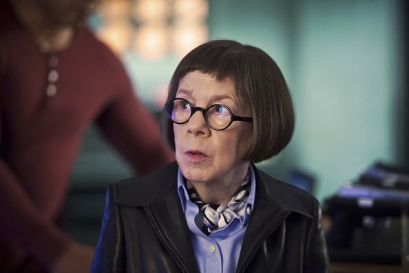 Linda Hunt on set of NCIS LA. | Photo: Getty Images