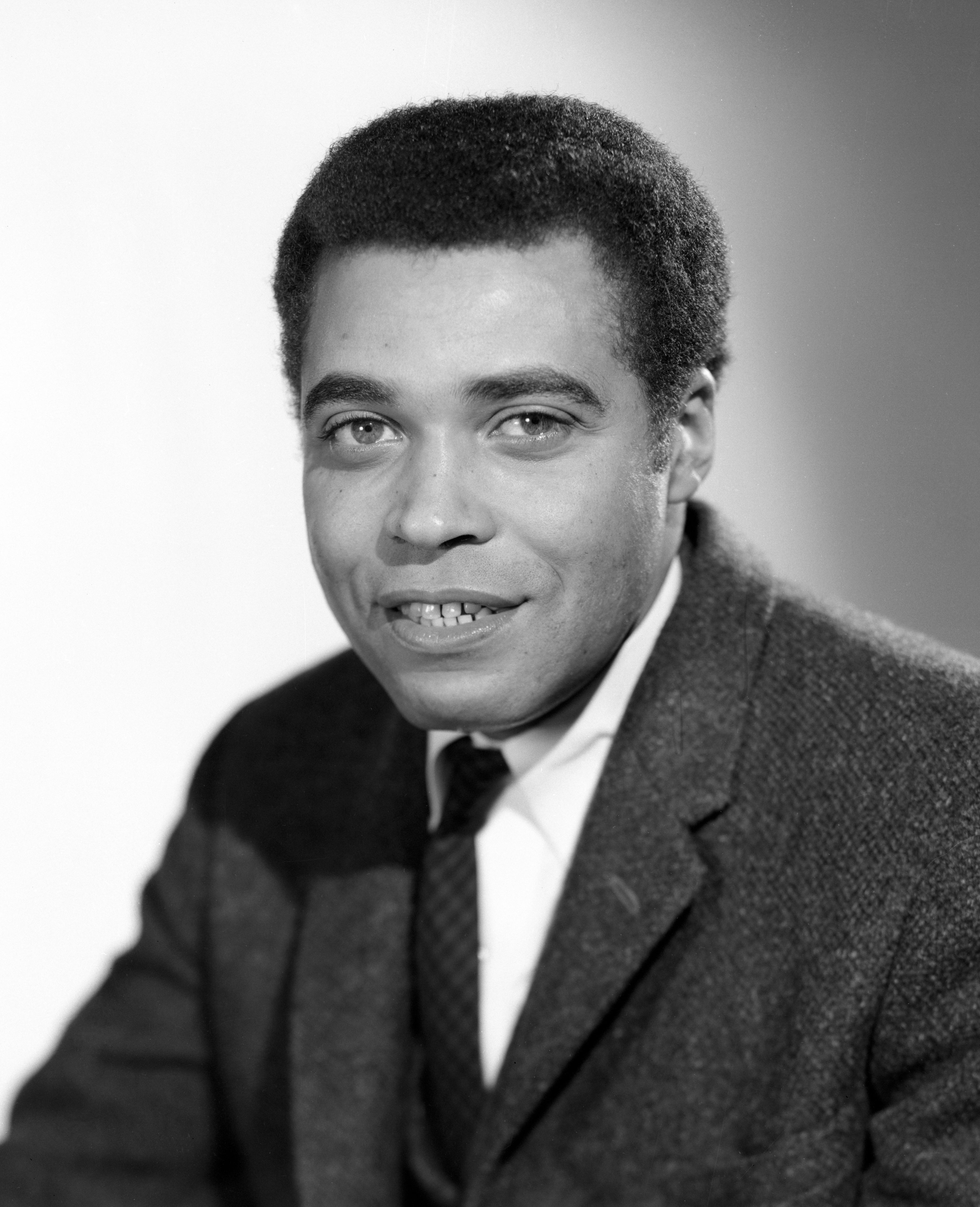 James Earl Jones as Dr. Jerry Turner in the daytime drama "As the World Turns" in New York, dated December 2, 1965. | Source: Getty Images
