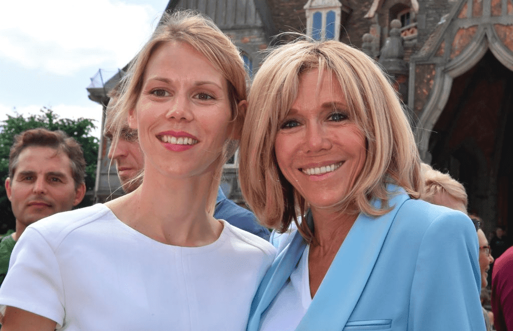 Brigitte Macron et sa fille Tiphaine Auzière. | Photo : Getty Images Brigitte Macron et sa fille Tiphaine Auzière. | Photo : Getty Images