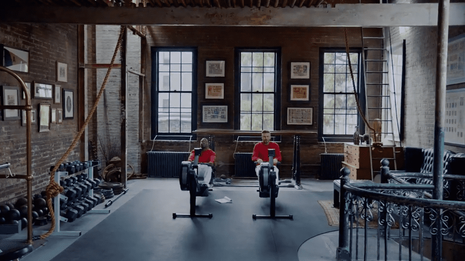 Kevin Hart and David Beckham shooting an H&M advert in Anderson Cooper's West Village home, from a video dated September 28, 2015 | Source: Facebook/Kevin Hart