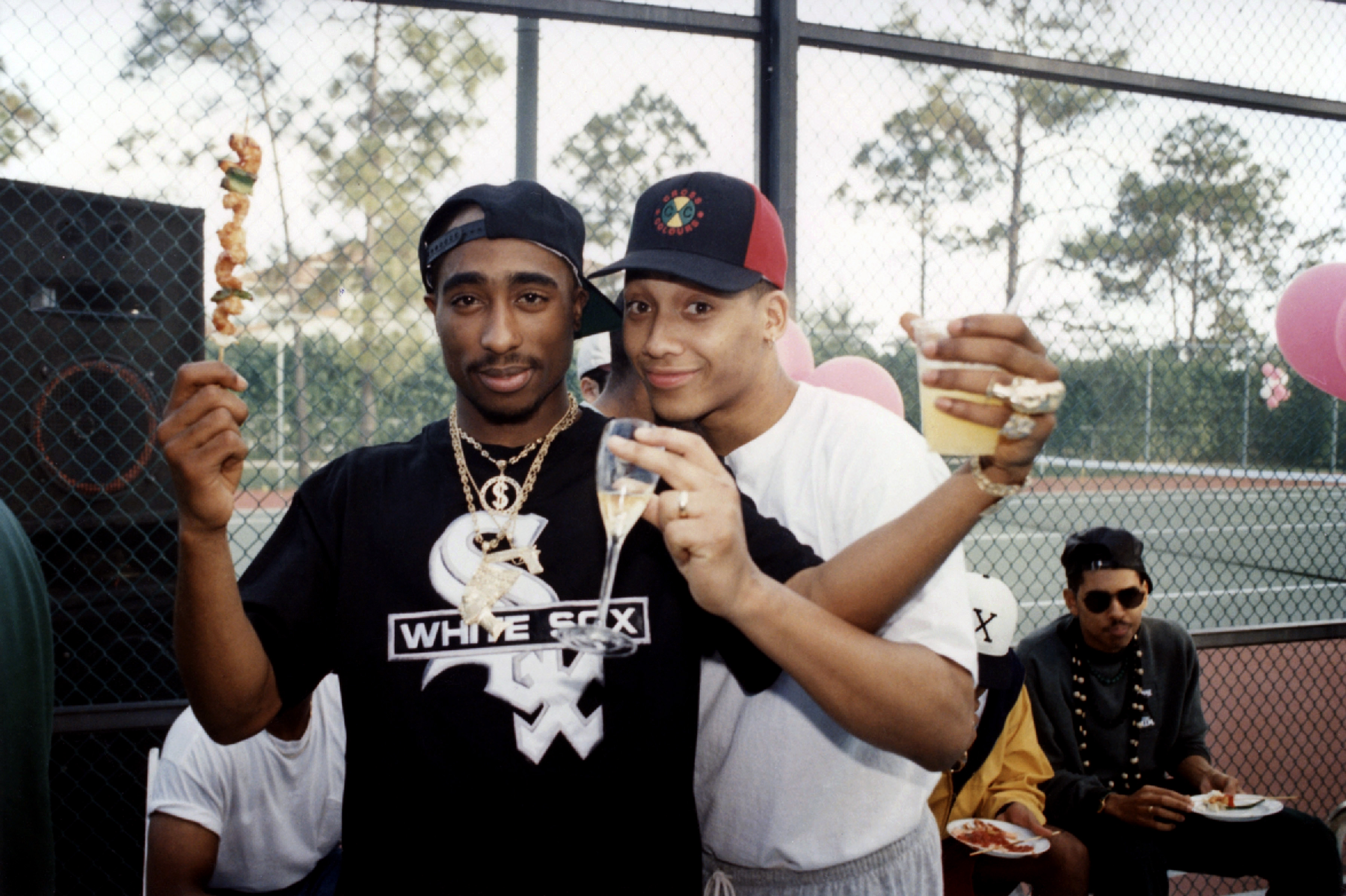 The actor poses with Tupac Shakur during an event in Miami, Florida in February 1992 | Source: Getty Images