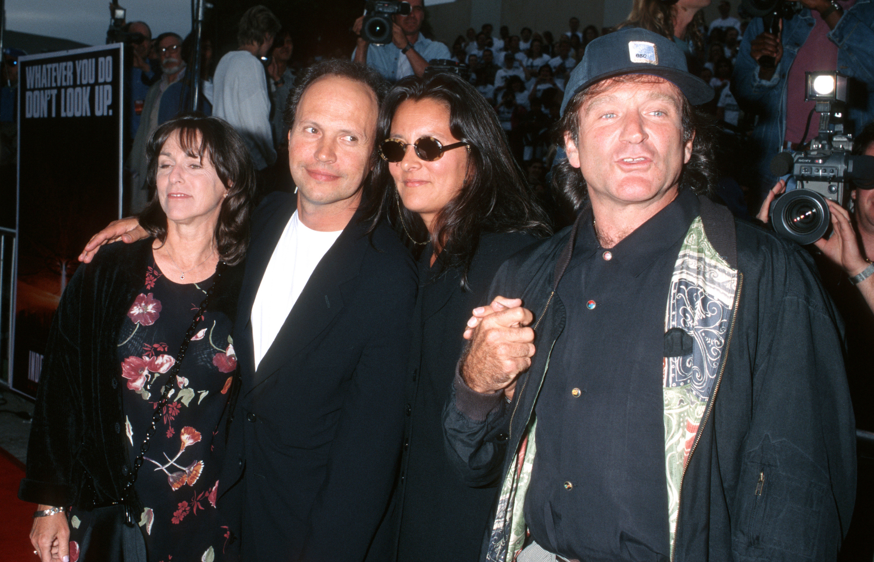Billy and Janice Crystal, Marsha and Robin Williams at the "Independence Day" Los Angeles Premiere on June 25, 1996. | Source: Getty Images