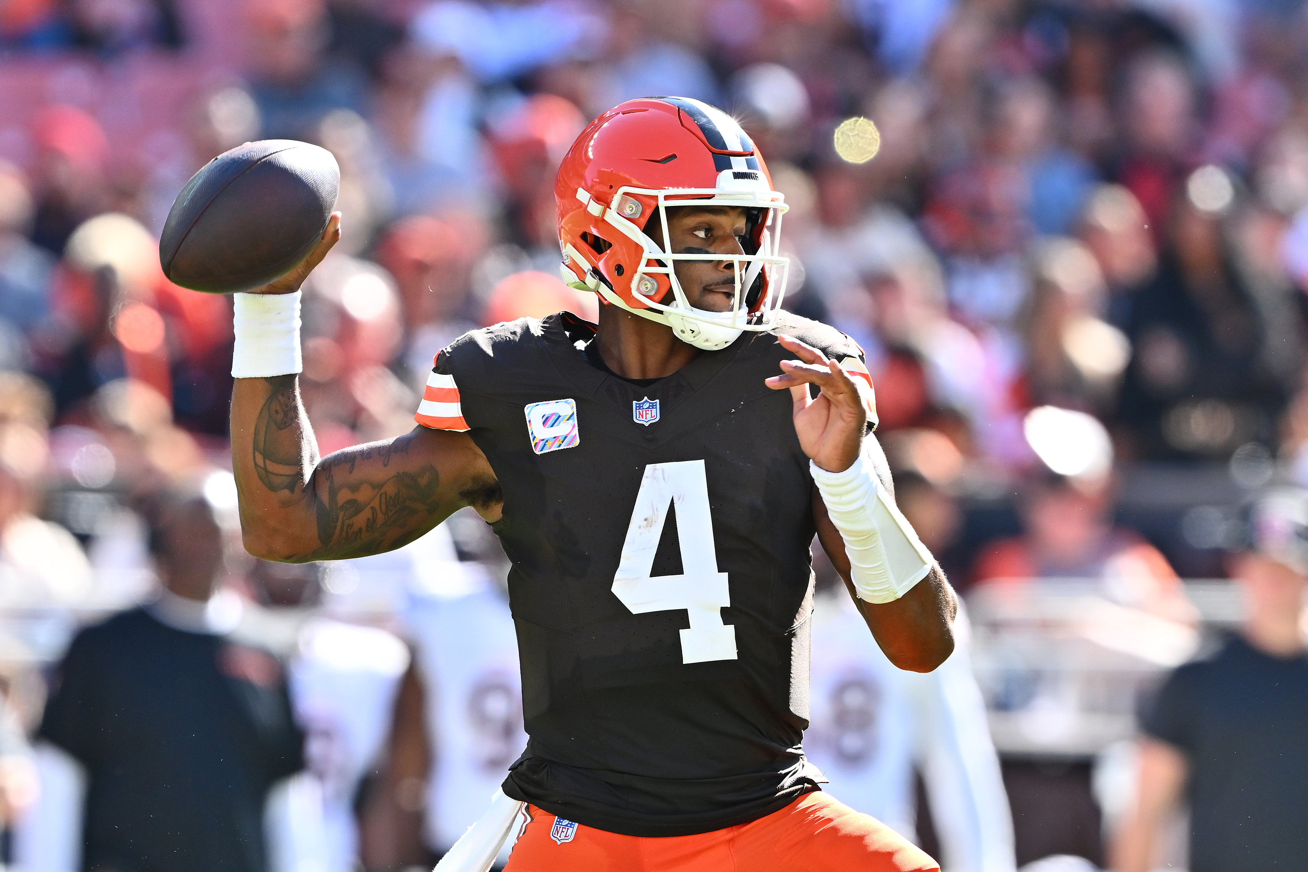 Deshaun Watson during the game between the Cincinnati Bengals and the Cleveland Browns. | Source: Getty Images