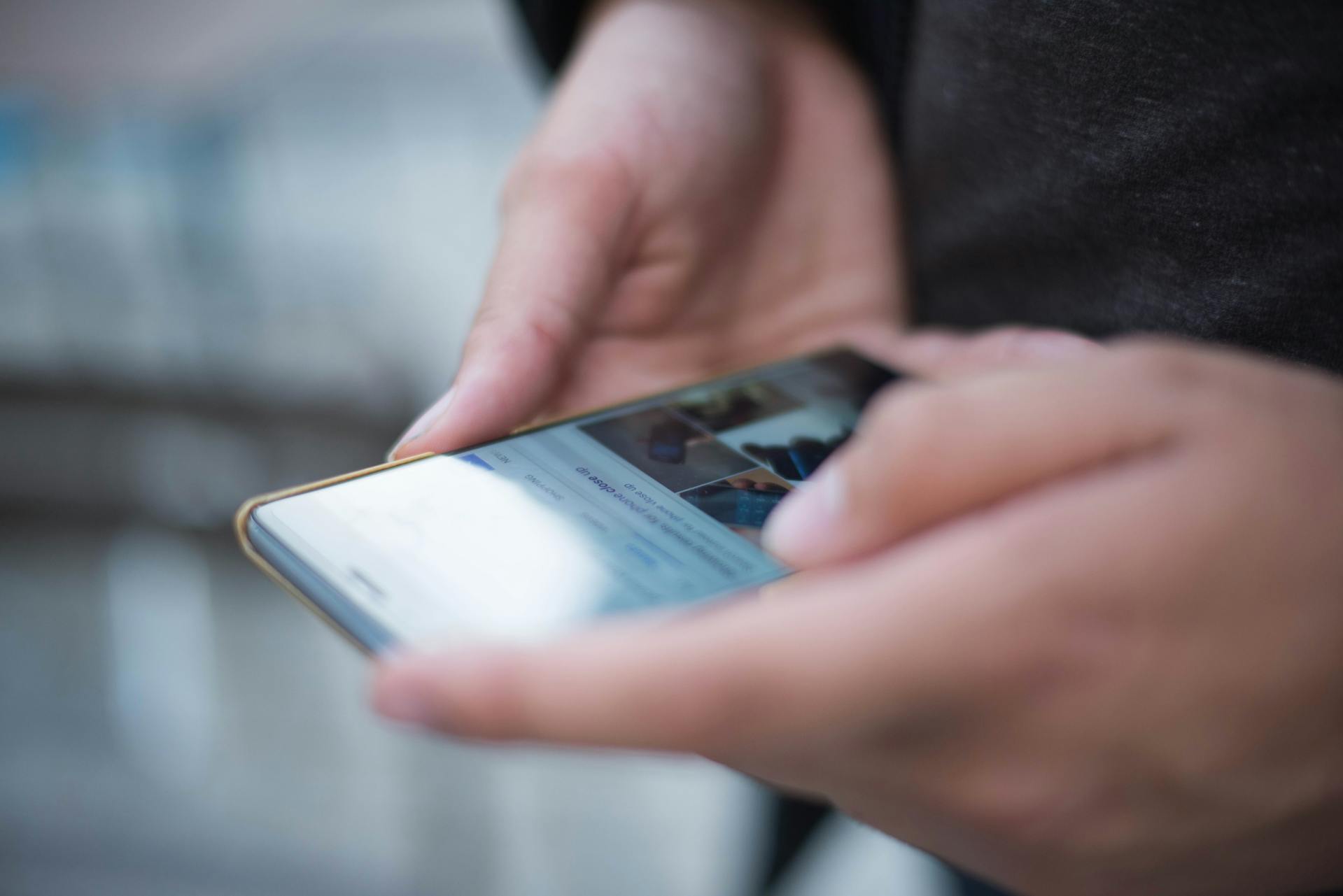 A man using his phone | Source: Pexels