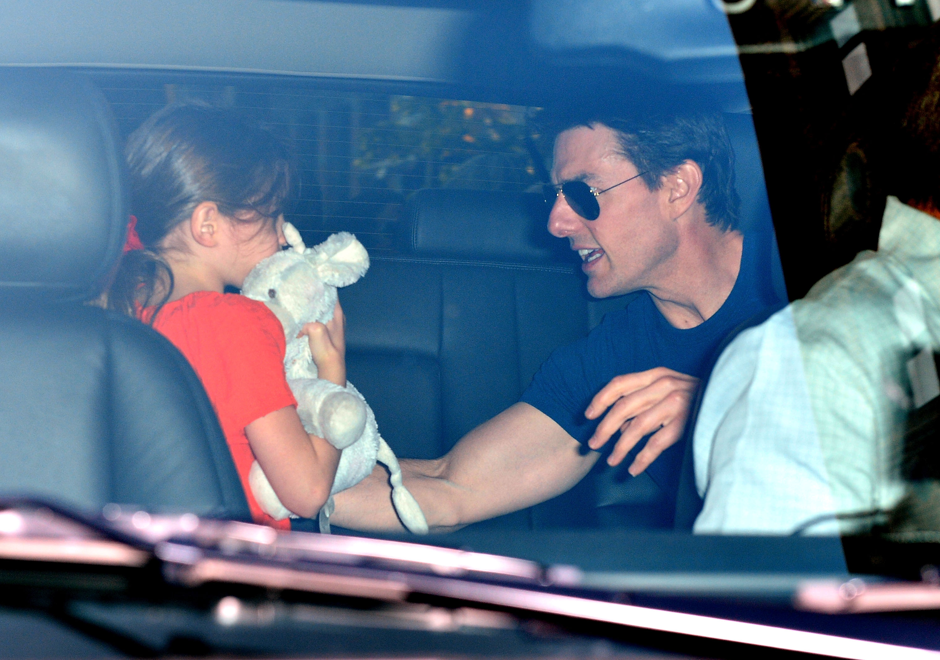 Tom Cruise and Suri Cruise on July 17, 2012 in New York City | Source: Getty Images