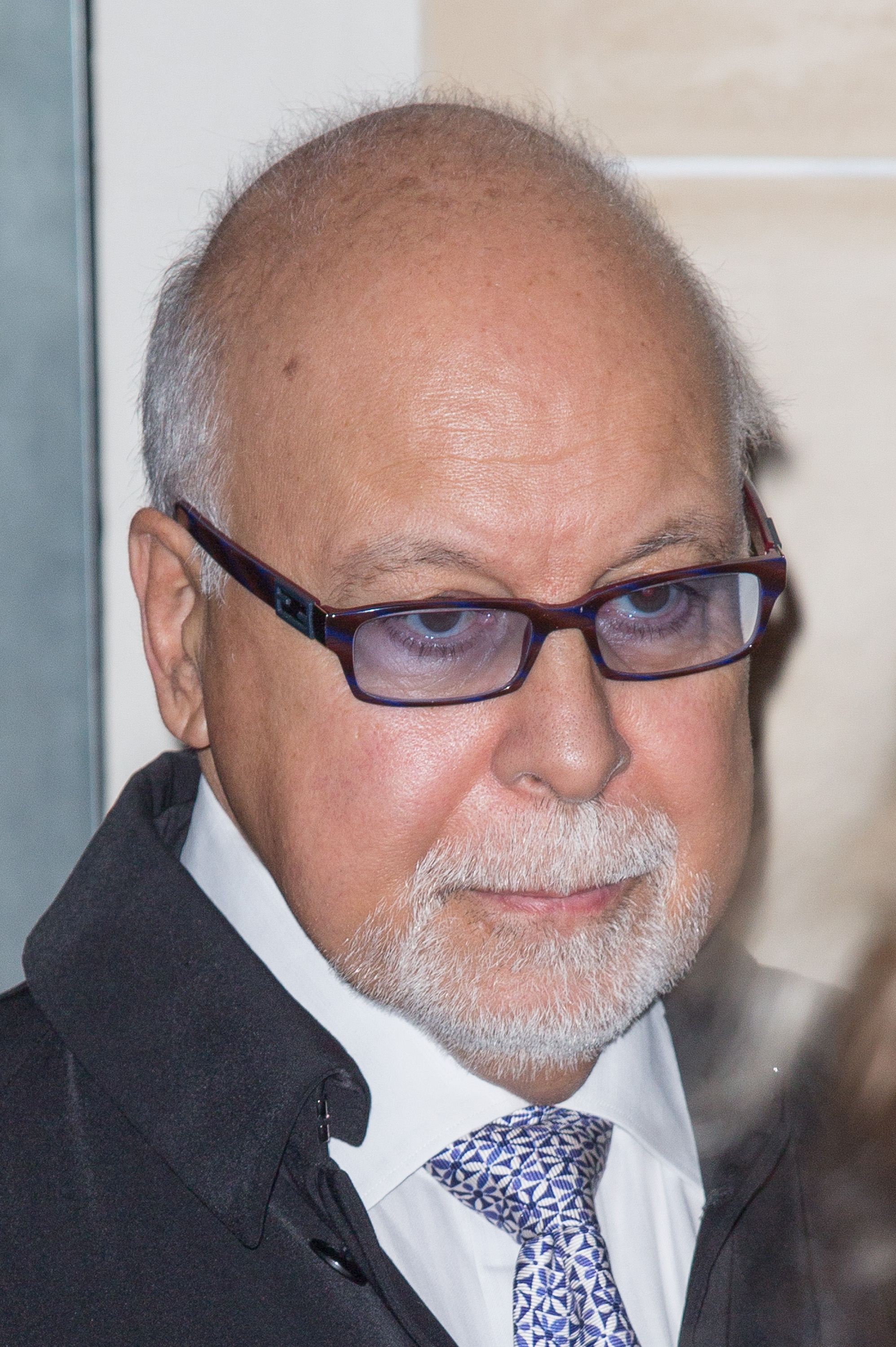 Rene Angelil photographed leaving a hotel on November 13, 2013 in Paris, France. | Source: Getty Images