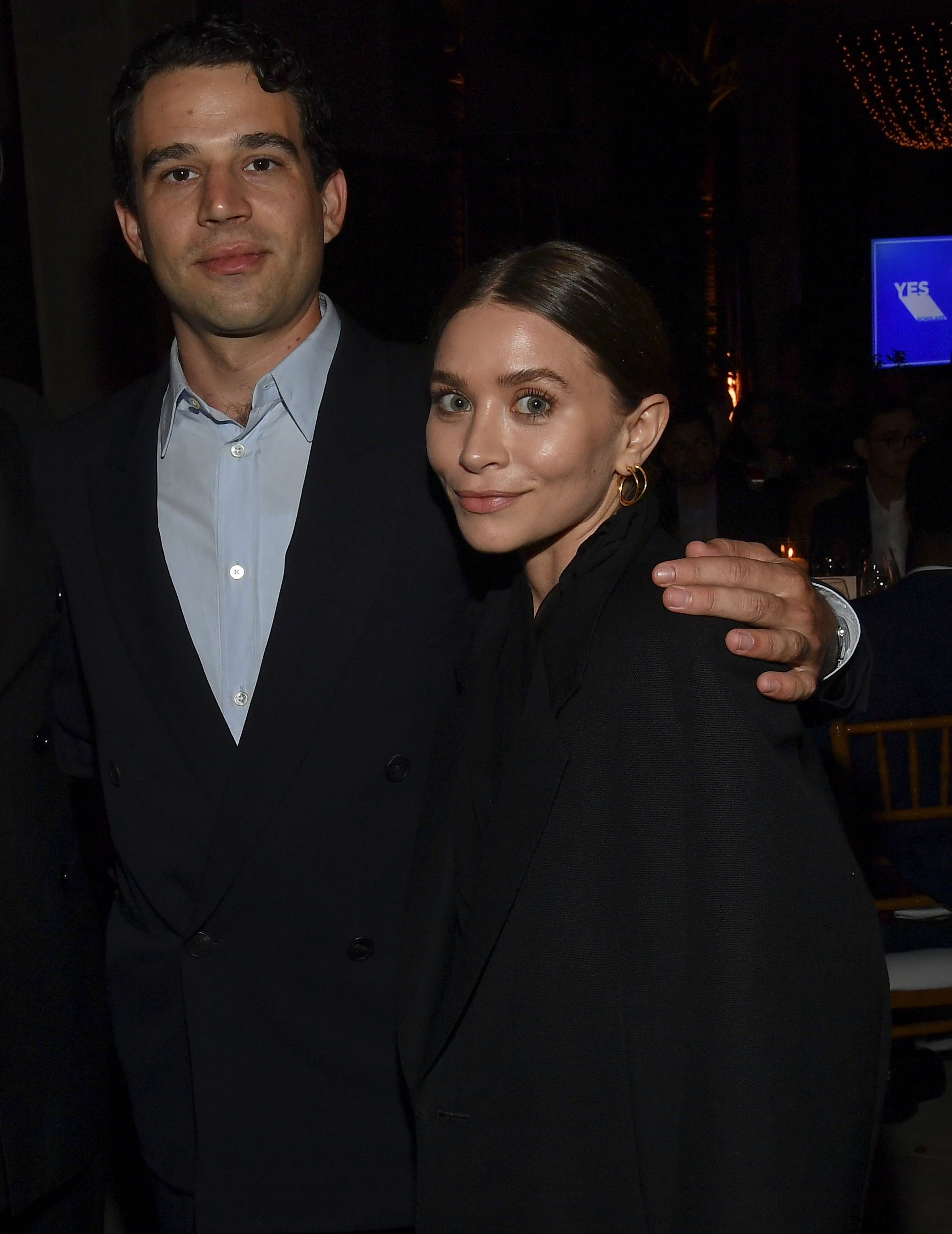 Louis Eisner and Ashley Olsen attend the YES 20th Anniversary Celebration in Beverly Hills, California on September 23, 2021. | Source: Getty Images