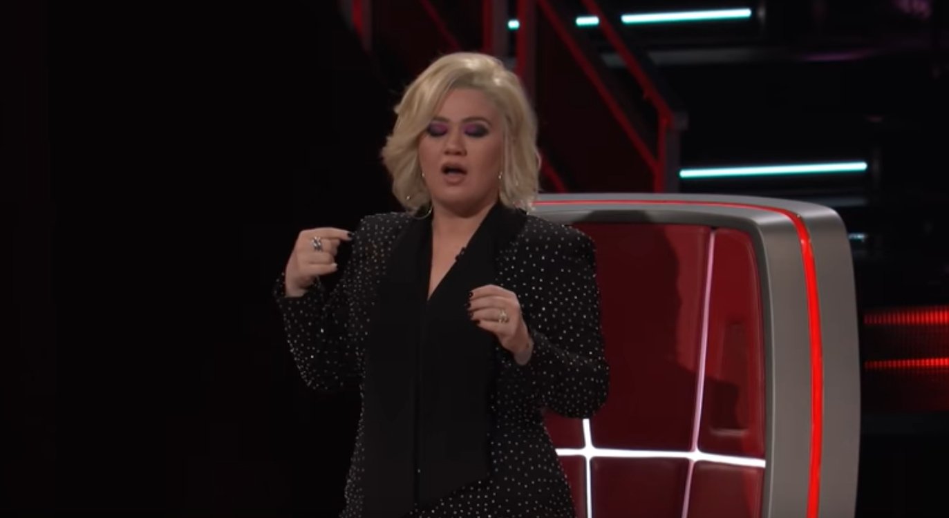 Kelly Clarkson's reaction on "The Voice" season 18 to Levi Watkins' audition | Photo: YouTube/ The Voice