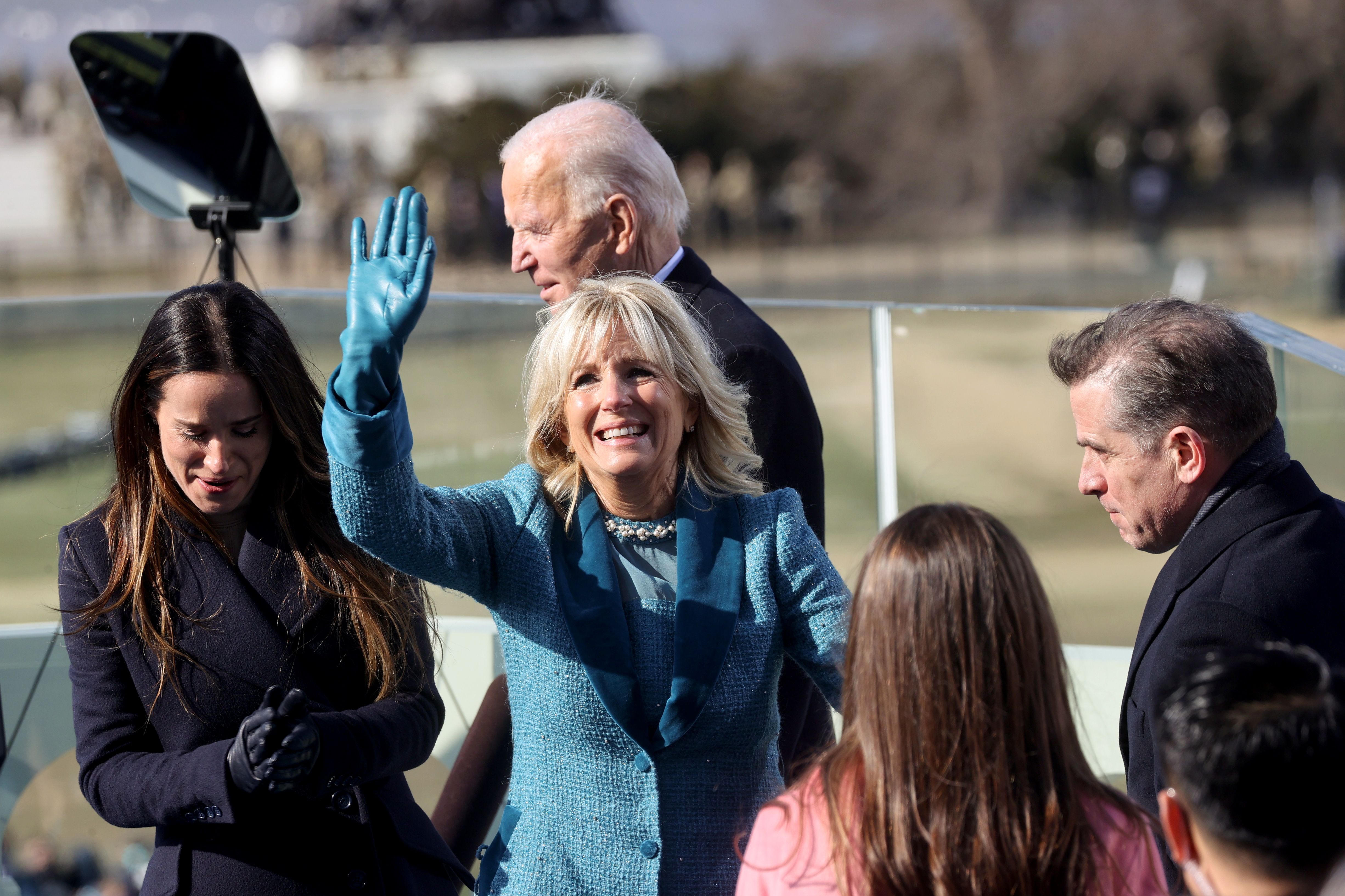 Jill Biden waves after her husband Joe Biden was sworn-in as the 46th President of the United States during the inauguration on January 20, 2021 in Washington, DC. | Photo: Getty Images