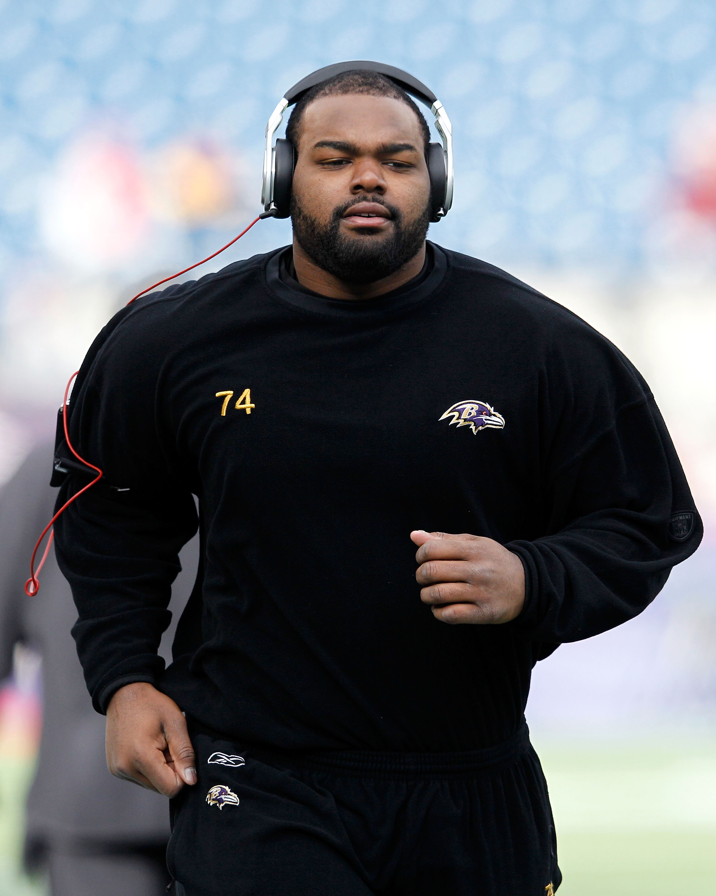 Michael Oher warms up prior to their AFC Championship Game against the New England Patriots on January 22, 2012, in Foxboro, Massachusetts. | Source: Getty Images
