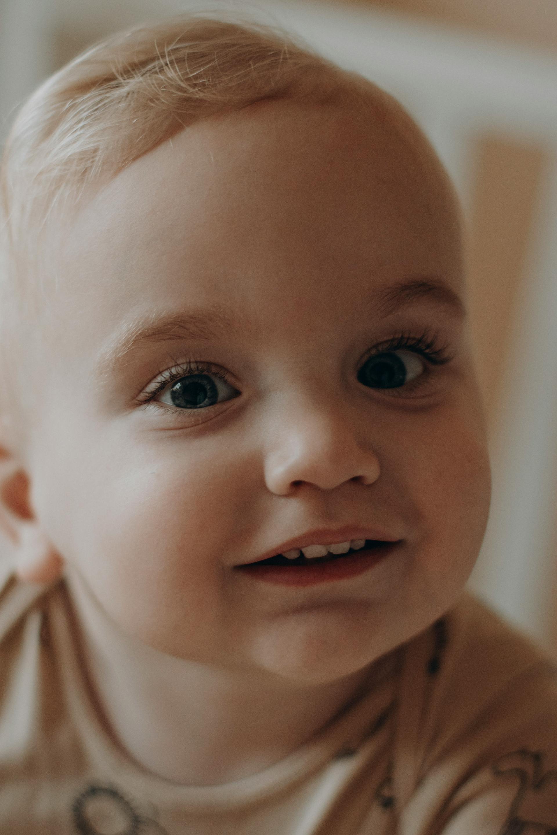 A baby smiling | Source: Pexels