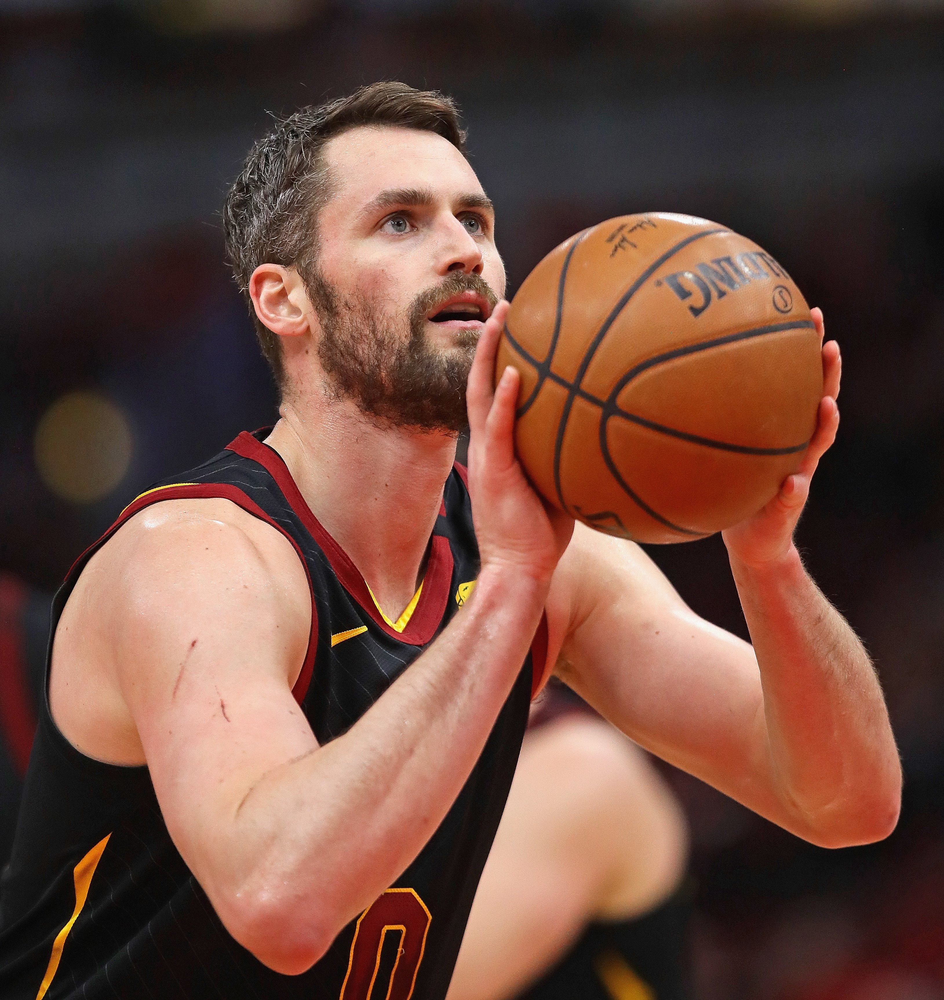 Kevin Love facing off against the Chicago Bulls in Illinois, March, 2020. | Photo: Getty Images.