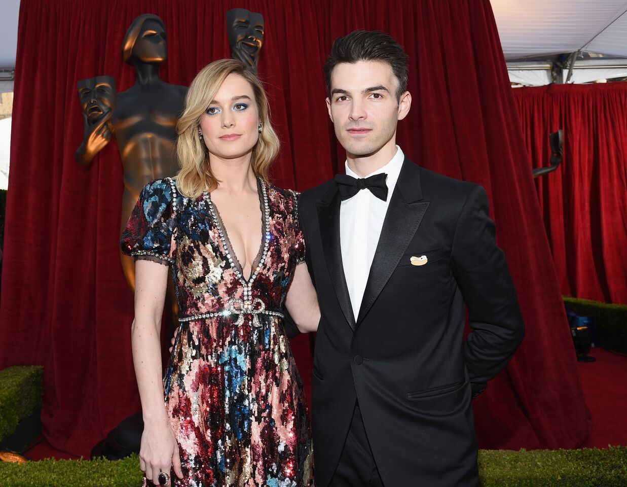 Actor Brie Larson and Alex Greenwald attend the 24th Annual Screen Actors Guild Awards. | Source: Getty Images
