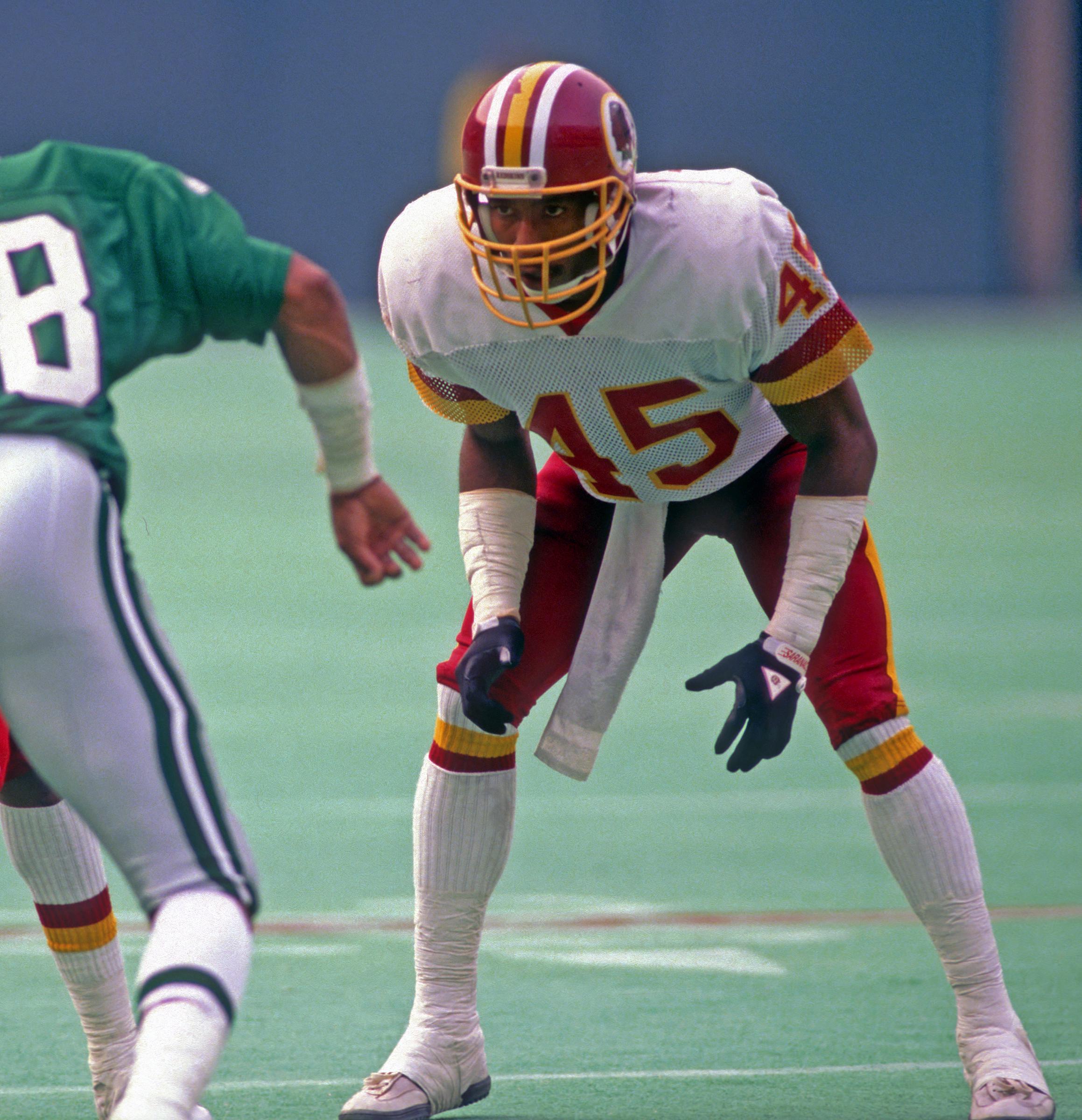 Barry Wilburn #45 of the Washington Redskins during a game against the Philadelphia Eagles at Veterans Stadium on November 8, 1987 in Philadelphia, Pennsylvania. | Source: Getty Images