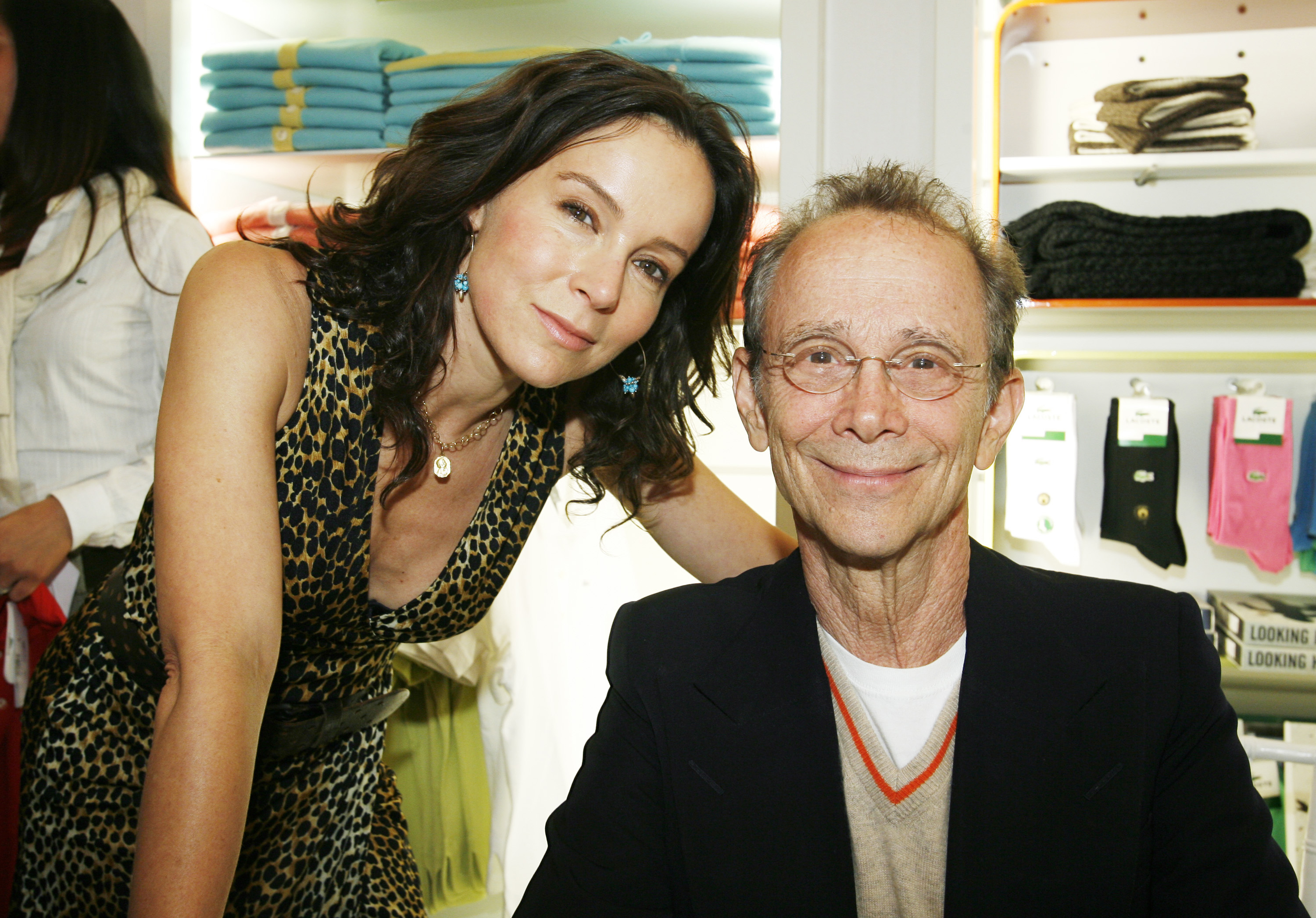 Jennifer and Joel Grey at his book launch in Beverly Hills, 2006 | Source: Getty Images