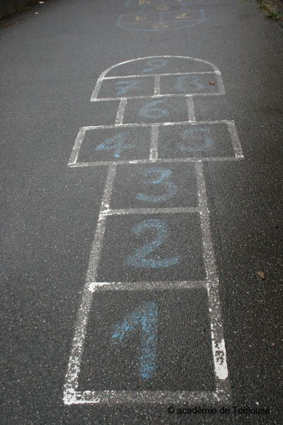 Une marelle. l Source: Flickr