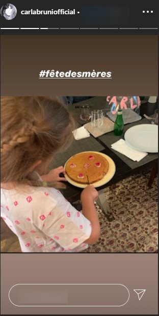 Story Instagram de Carla Bruni | Photo : Instagram/carlabruniofficial/