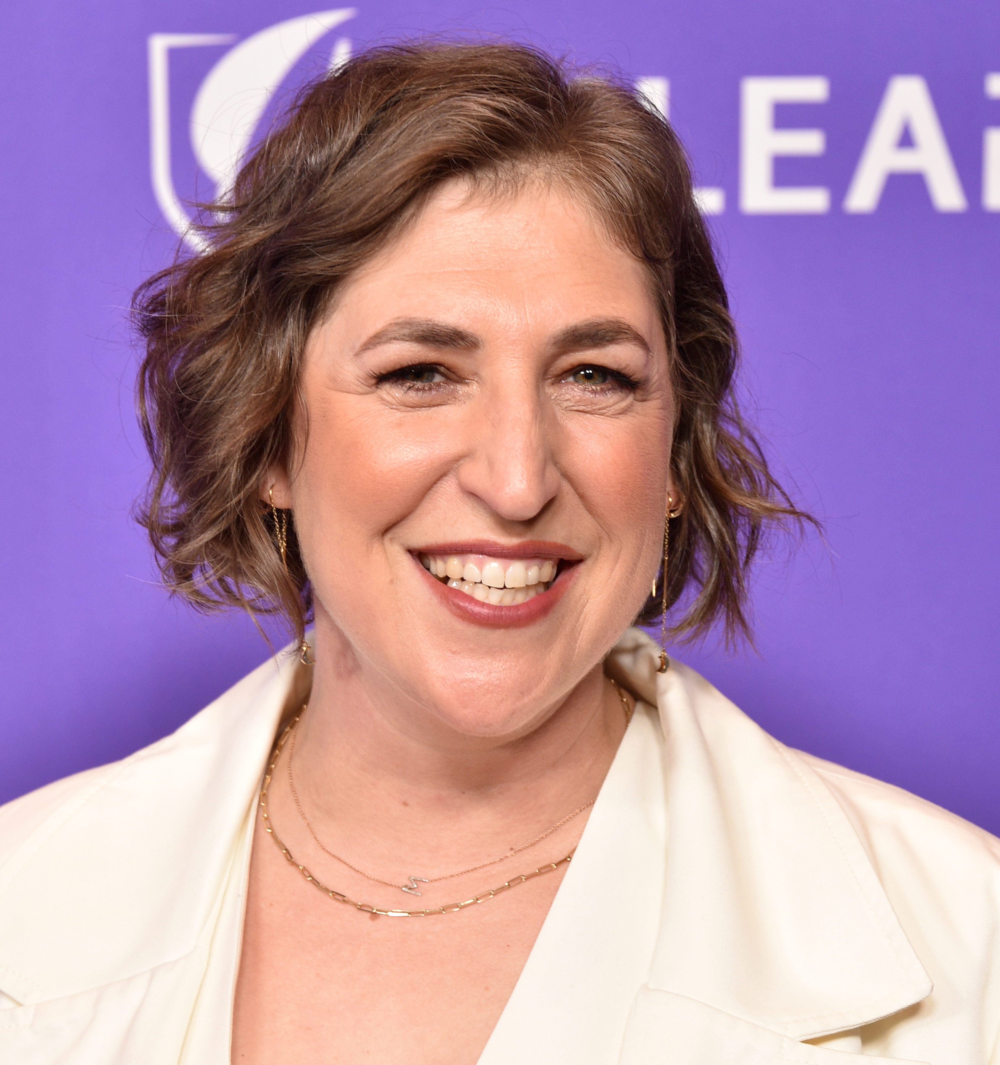 Mayim Bialik at The Los Angeles LGBT Center Gala on April 22, 2023, in Los Angeles, California | Source: Getty Images