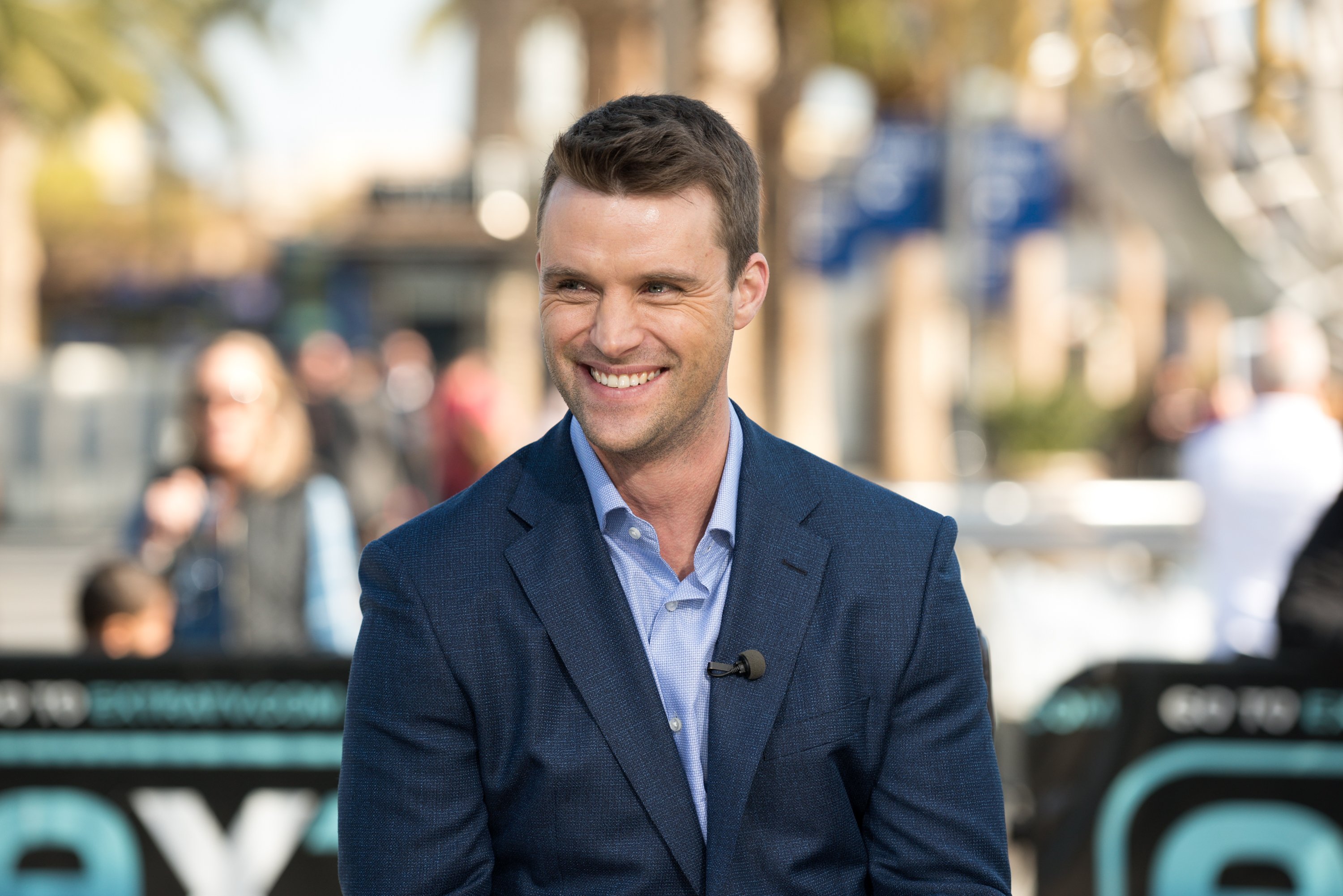 Jesse Spencer visits "Extra" on March 1, 2018 in Universal City, California. | Source: Getty Images