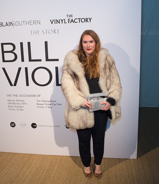 Sophie Edelstein assiste à une célébration en l'honneur de l'artiste Bill Viola.| Photo : Getty Images