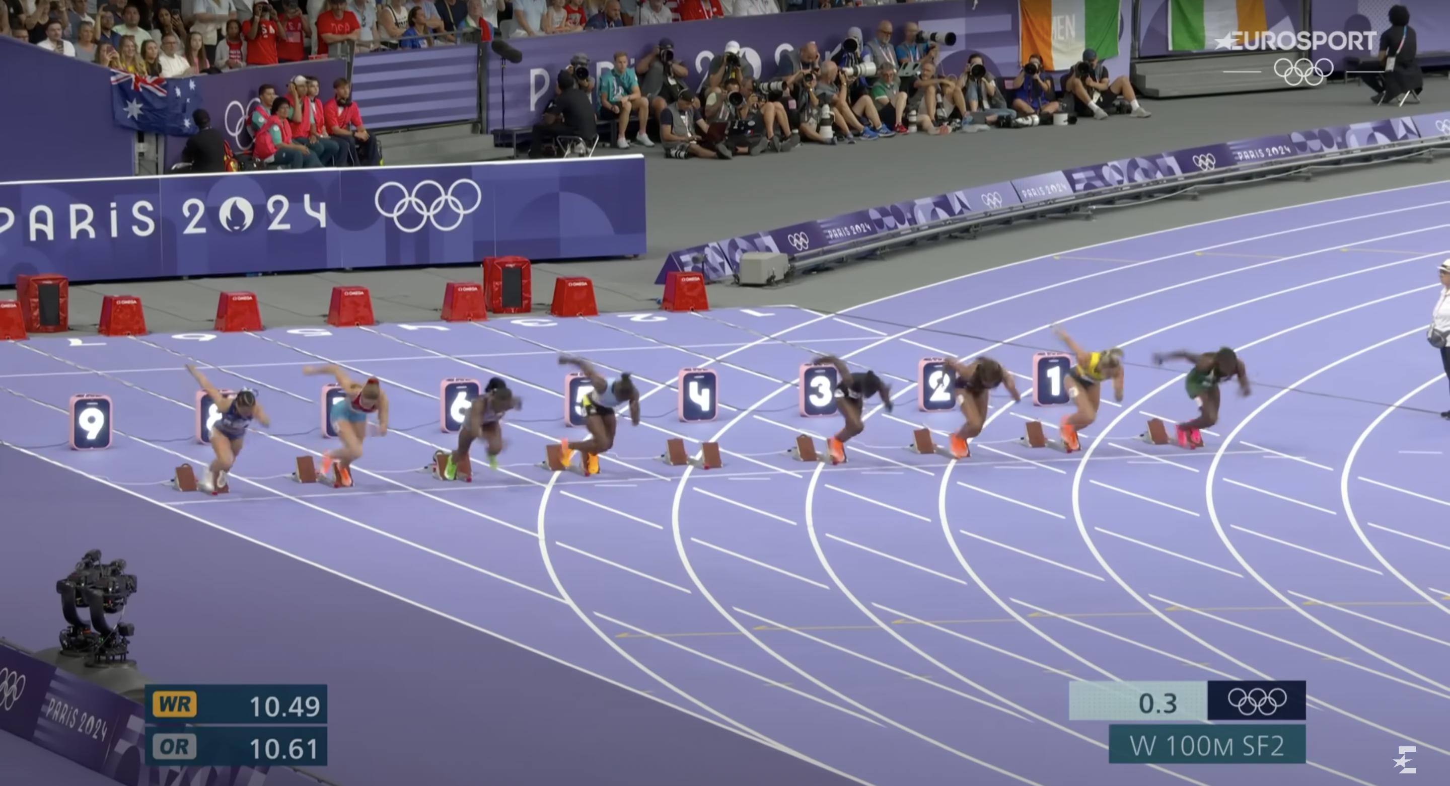 Sha'Carri Richardson racing alongside the other female competitors during the women's 100m semifinals, posted on August 3, 2024 | Source: YouTube/Eurosport