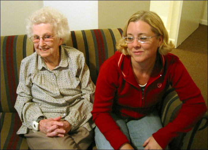 An elderly lady with a younger woman | Source: Flickr