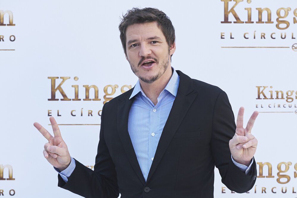 Pedro Pascal attending “Kingsman: El Circulo De Oro” photocall at the Palacio de los Duques Hotel in Madrid, Spain, in September 2017. | Image: Getty Images.