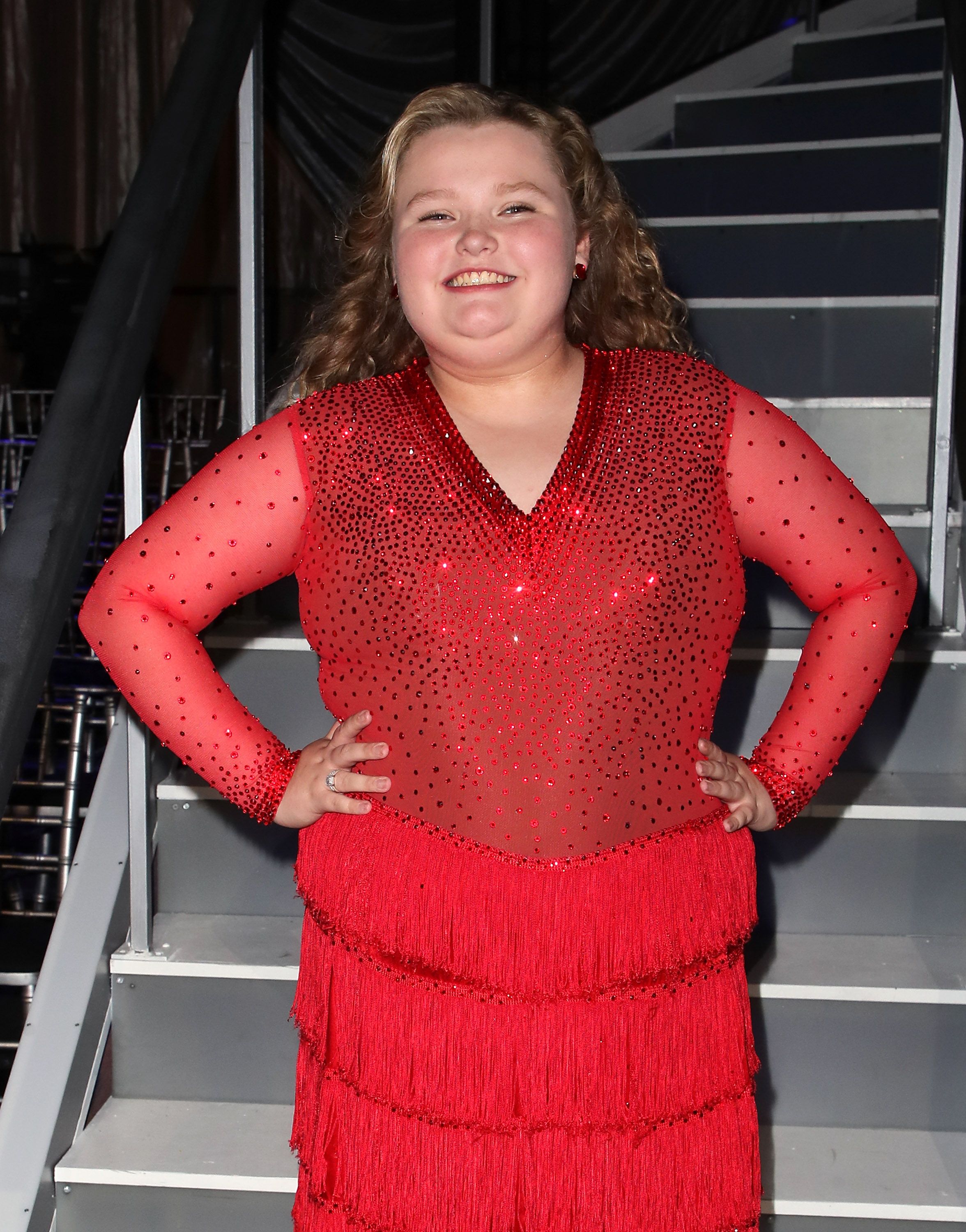 Alana Thompson posing during "Dancing with the Stars" Season 27 at CBS Television City in Los Angeles, California | Photo: David Livingston/Getty Images