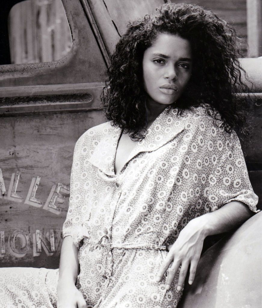 Lisa Bonet in 1987 on the set of the Alan Parker film, "Angel Heart" in New Orleans. | Source: Getty Images