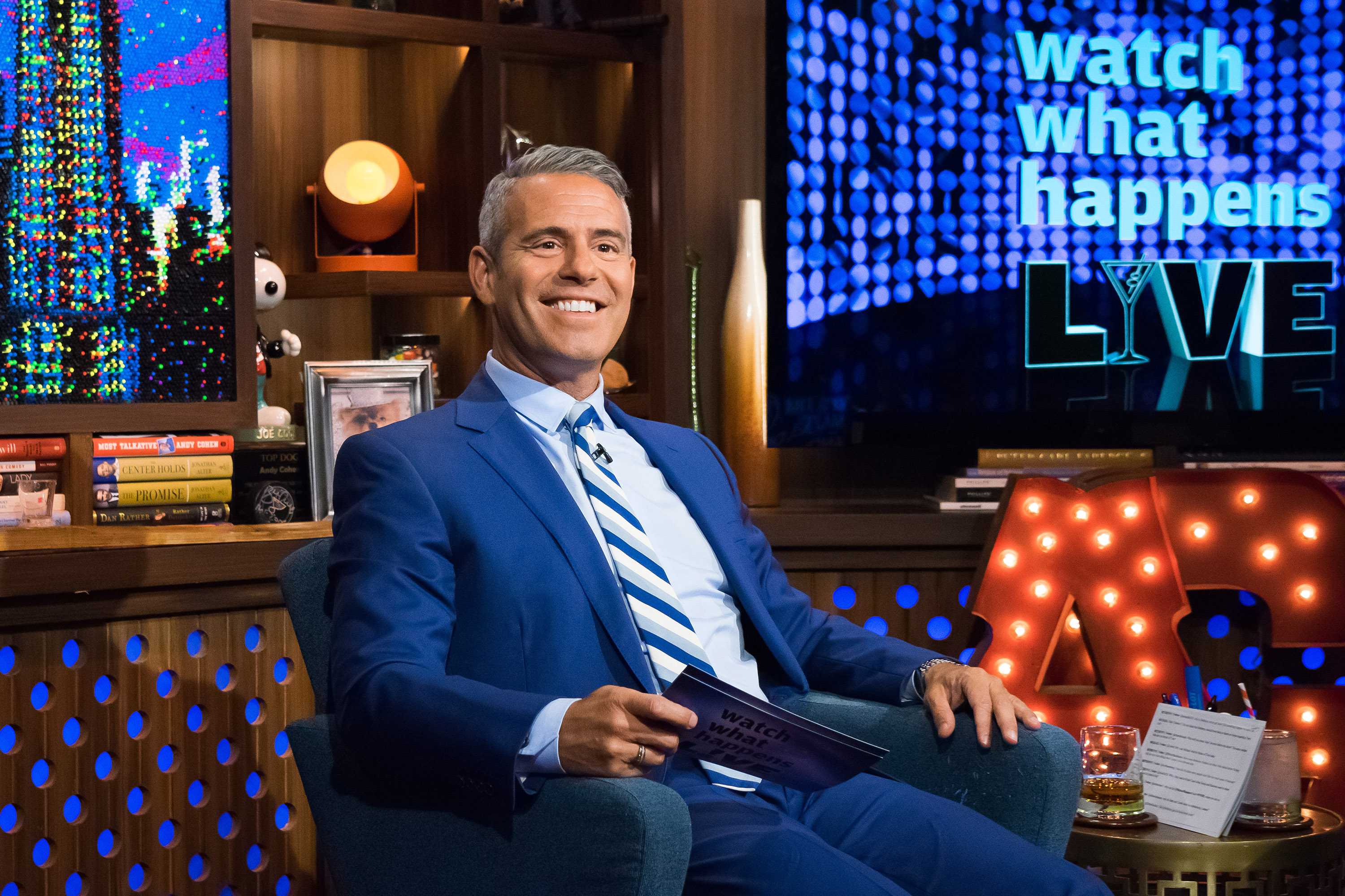 Andy Cohen on season 13 of "Watch What Happens Live" on September 7, 2016 | Source: Getty Images