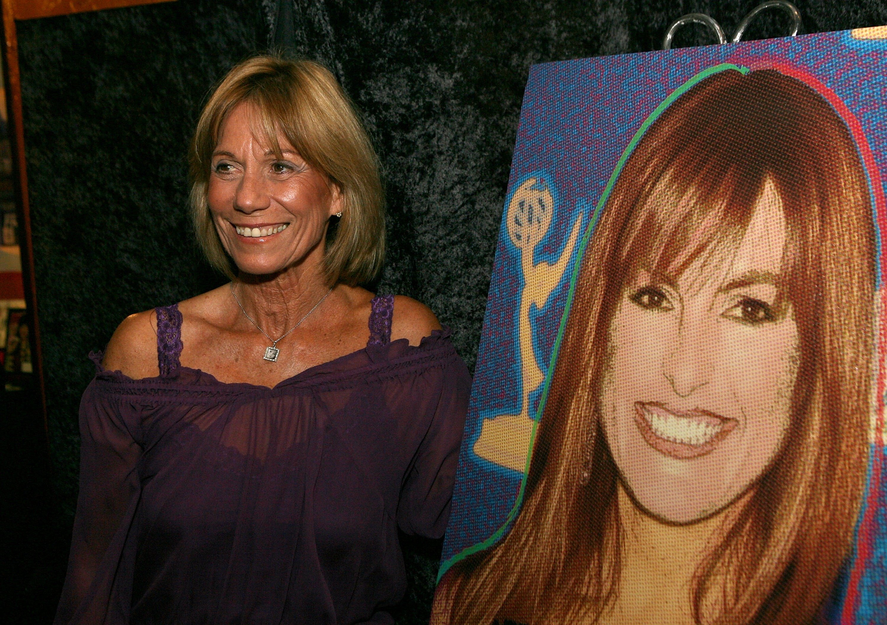 Ellen Hargitay at the Stars for a Cause Charity Auction on September 27, 2007, in Hollywood | Source: Getty Images