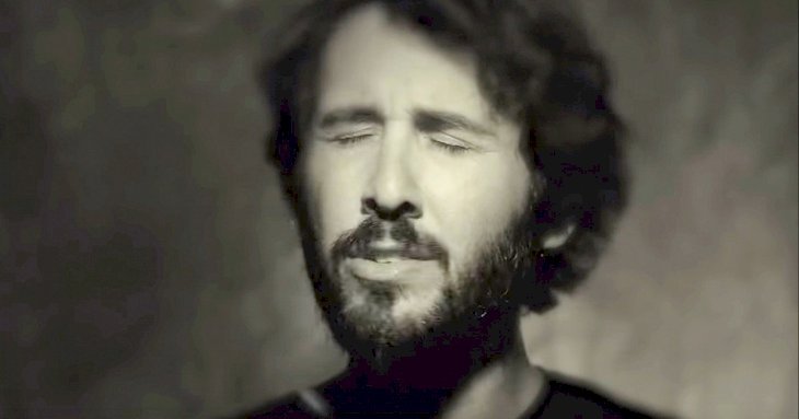 Source: YouTube/Josh Groban