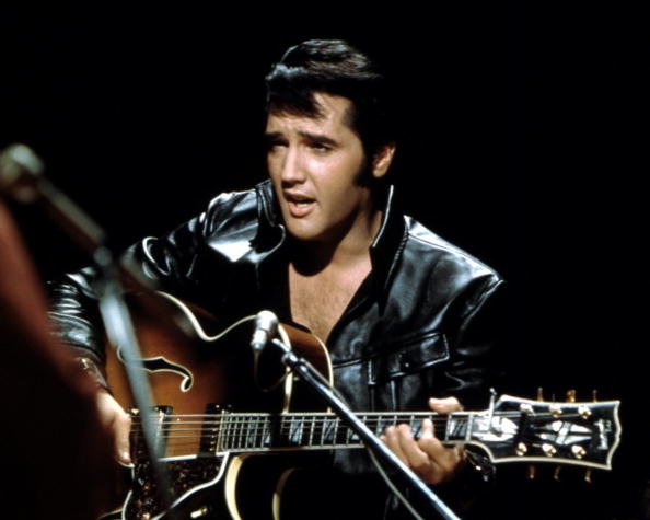 Elvis Presley performing on the Elvis comeback TV special on June 27, 1968. | Photo: Getty Images