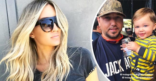 Jason Aldean’s wife flaunts baby bump in tight leggings, revealing due date to fans